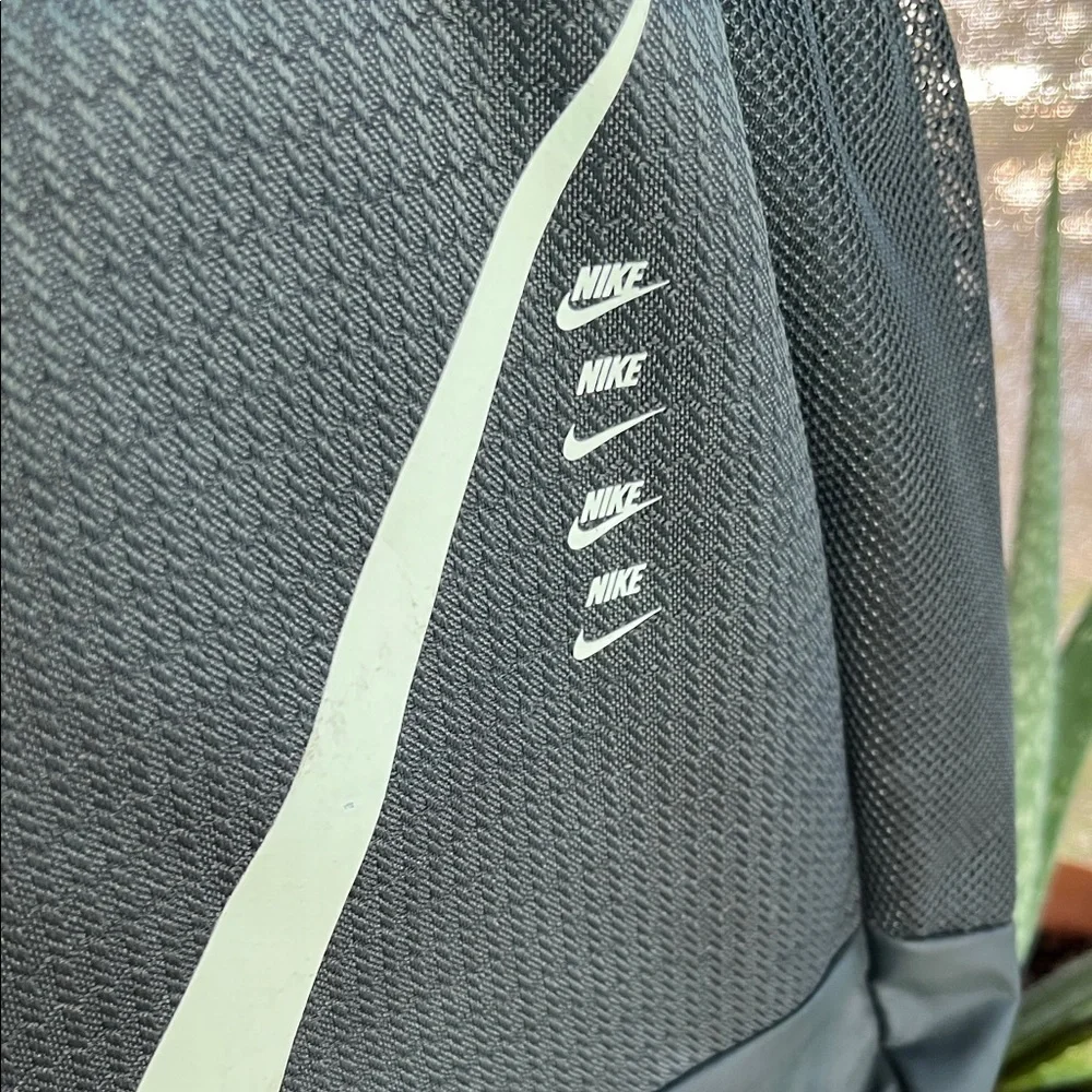 Nike sleek backpack